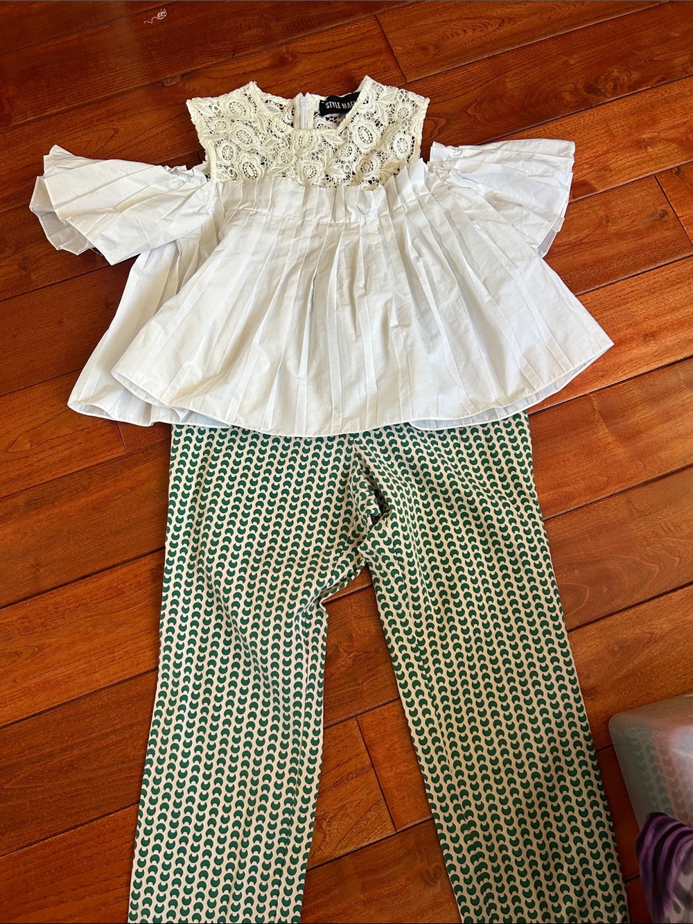 Style Mafia White Floral Lace Blouse